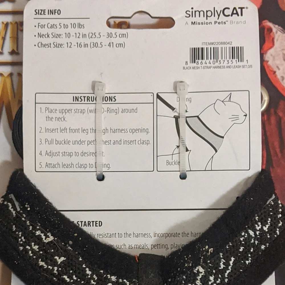 SimplyCat Cat One Size Harness and Leash Black and White